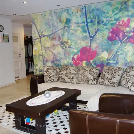 Apartament Dzikie Wino *